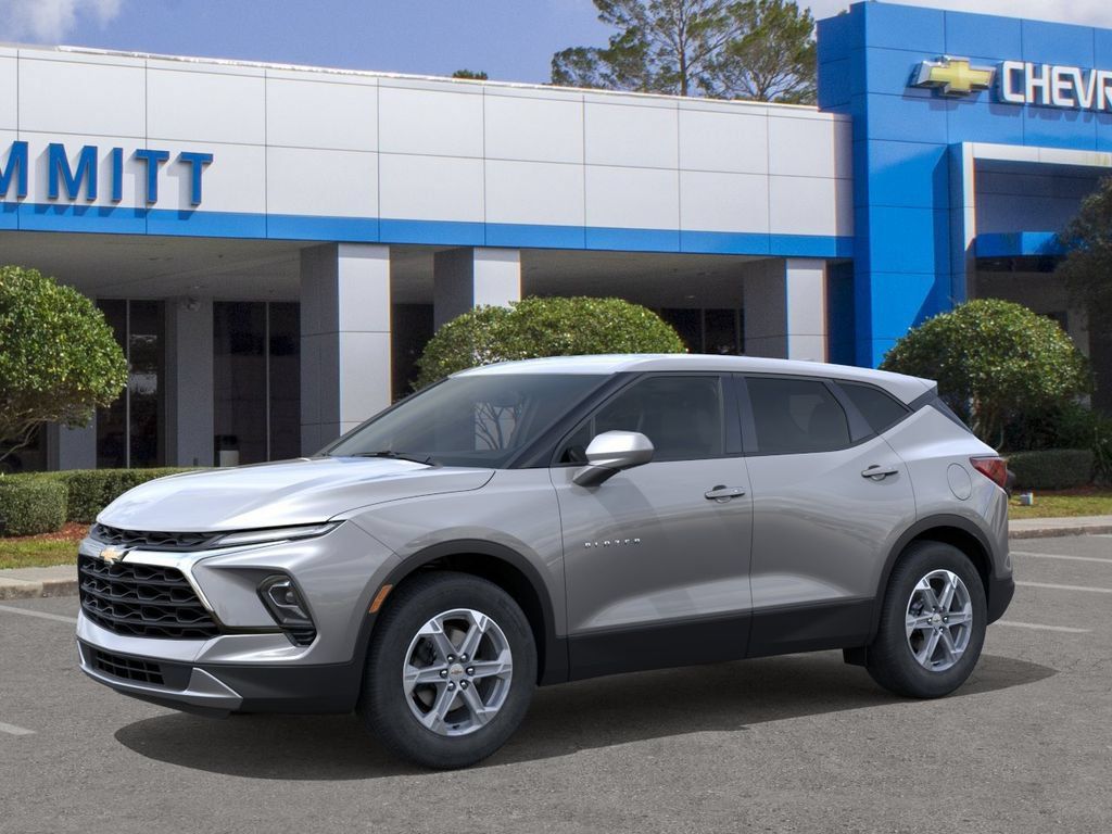 New 2026 Chevrolet Blazer LT FWD image 2
