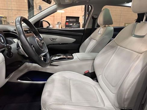 Used 2023 Hyundai Tucson Limited AWD/4WD image 19