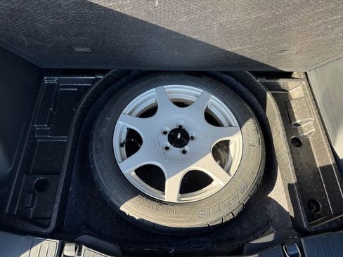 Used 2020 Ford Escape SEL FWD image 16