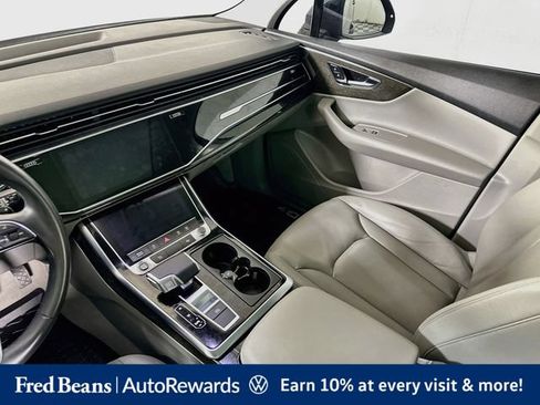 Used 2022 Audi Q7 3.0T Premium AWD/4WD image 29