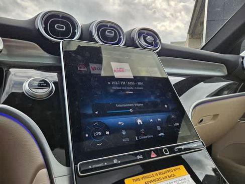 Used 2026 Mercedes-Benz GLC 300 image 31