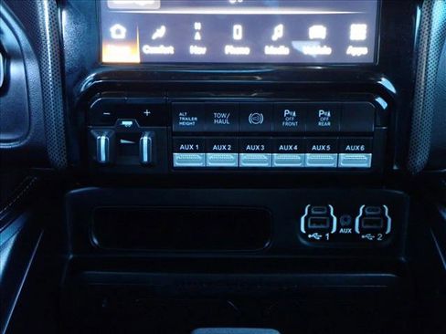 Used 2022 RAM 3500 Limited image 19