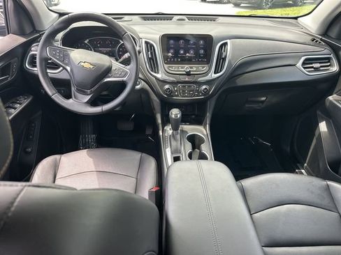 Used 2020 Chevrolet Equinox Premier AWD/4WD image 18