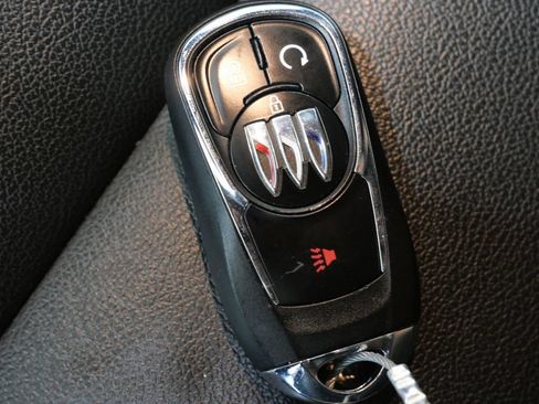 Used 2025 Buick Envista Sport Touring FWD image 26