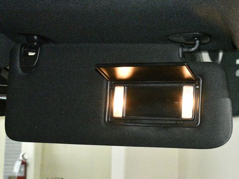 Used 2022 RAM 2500 Laramie AWD/4WD image 22