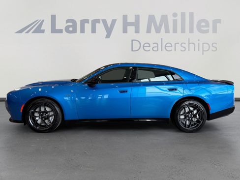 New 2026 Dodge Charger R/T AWD/4WD image 2