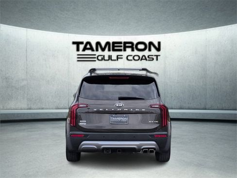 Used 2020 Kia Telluride SX w/ SX Prestige Package image 4
