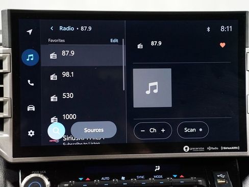 Used 2022 Toyota Tundra SR5 w/ SR5 Premium Package image 19