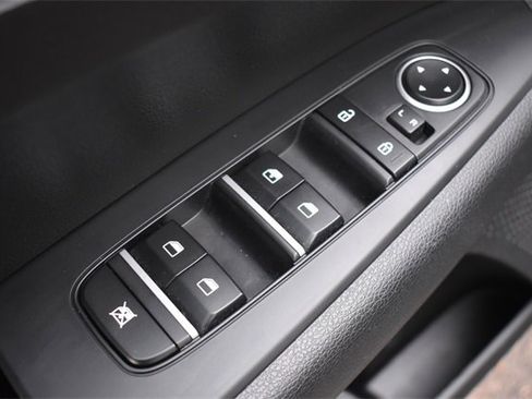 Certified 2023 Kia Forte LXS w/ LXS Technology Package image 17