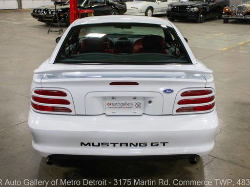 Used 1994 Ford Mustang GT image 5