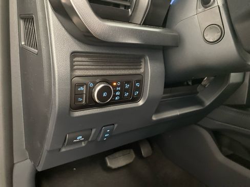 New 2026 Ford F350 Platinum w/ FX4 Off-Road Package AWD/4WD image 19