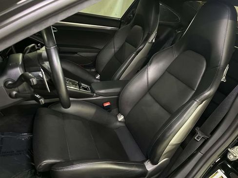 Certified 2017 Porsche 911 Carrera 4S image 17