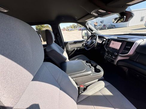 Used 2024 RAM 2500 Big Horn image 13