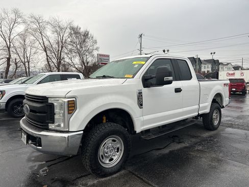Used 2019 Ford F250 XL w/ XL Value Package image 1
