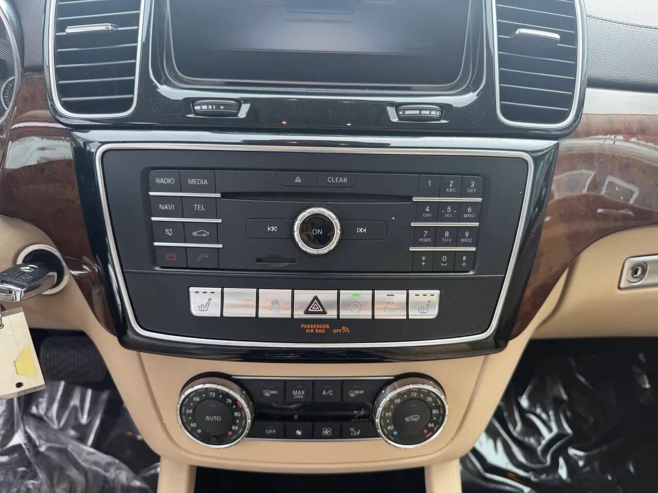 Used 2019 Mercedes-Benz GLS 450 4MATIC image 16
