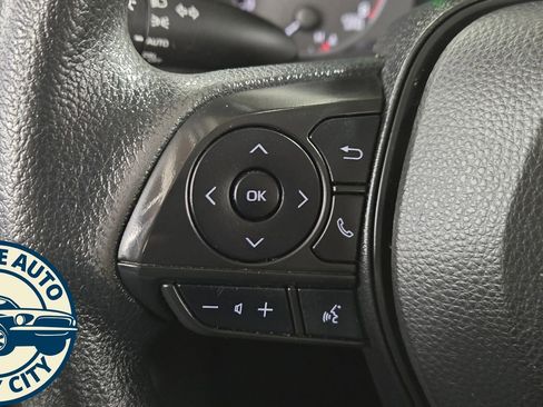 Used 2024 Toyota Corolla LE image 15