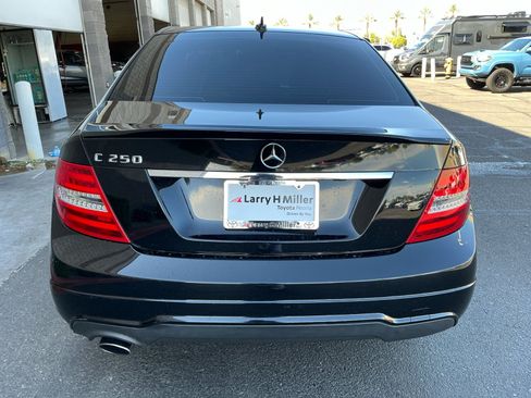 Used 2014 Mercedes-Benz C 250 Sedan image 22