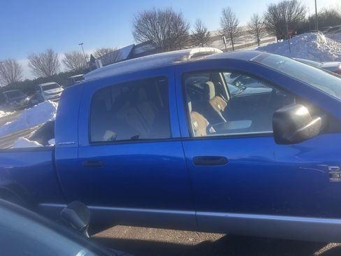 Used 2007 Dodge Ram 3500 Truck SLT w/ Light Group image 7