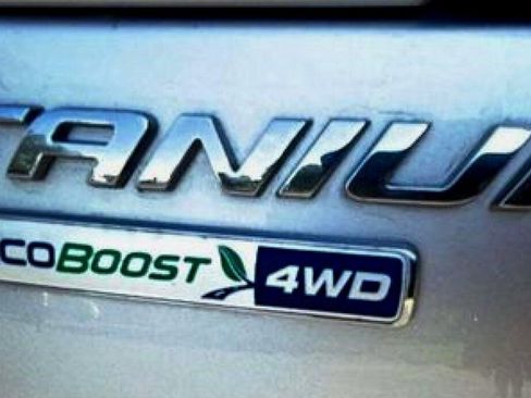 Used 2018 Ford Escape Titanium image 20