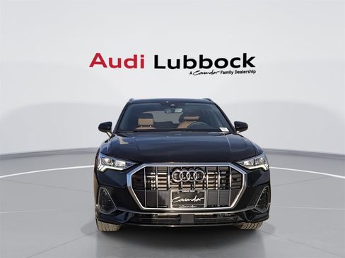 Used 2025 Audi Q3 2.0T Premium w/ Convenience Package image 2