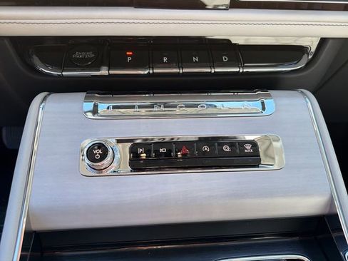 New 2026 Lincoln Aviator Reserve AWD/4WD image 32