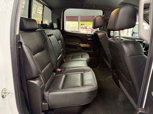 Used 2018 Chevrolet Silverado 3500 LTZ w/ Duramax Plus Package AWD/4WD image 17