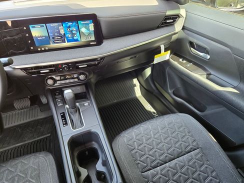New 2026 Nissan Kicks SV w/ Charging Package FWD image 12