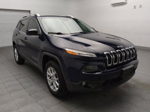 Used 2014 Jeep Cherokee Latitude AWD/4WD image 13