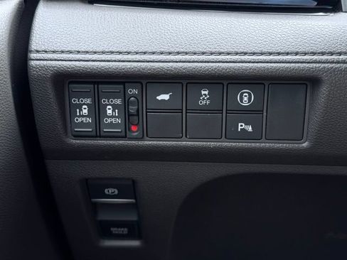 Used 2021 Honda Odyssey Touring image 43