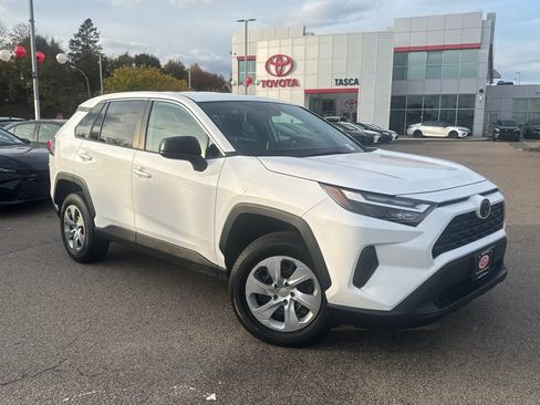 Used 2023 Toyota RAV4 LE image 1