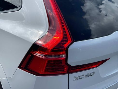 Used 2024 Volvo XC60 T8 Polestar w/ Protection Package Premier image 9