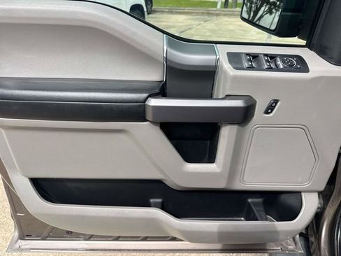 Used 2020 Ford F150 XLT w/ Equipment Group 302A Luxury AWD/4WD image 25