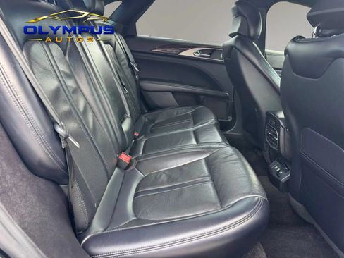 Used 2018 Lincoln MKZ Reserve w/ Climate Package FWD image 19