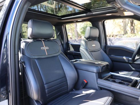 Used 2024 Ford F450 Platinum w/ FX4 Off-Road Package image 60