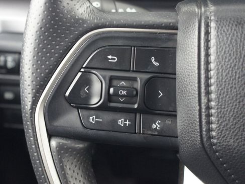 Certified 2025 Toyota 4Runner TRD Off-Road Premium w/ Tow Technology Package image 10