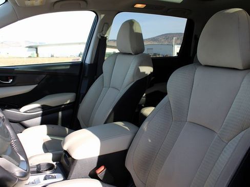 Used 2021 Subaru Ascent Premium w/ Sport Package image 16