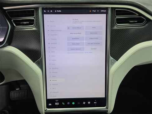 Used 2017 Tesla Model X 90D image 39