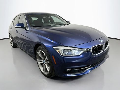 Used 2018 BMW 330i Sedan RWD image 3