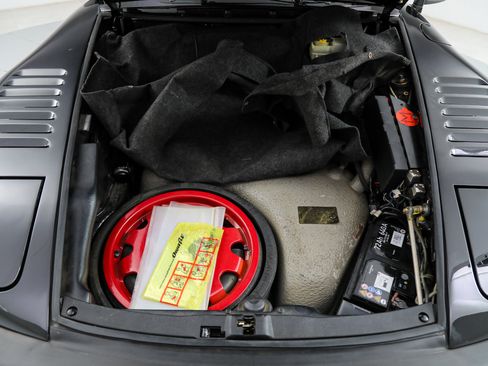 Used 1989 Porsche 911 Turbo RWD image 64