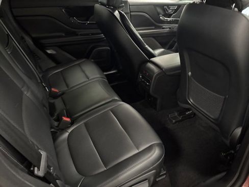 Used 2022 Lincoln Corsair Standard w/ Equipment Group 101A image 11