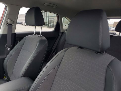 Used 2023 Kia Seltos S w/ Navigation Package image 18