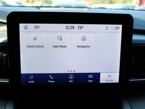 Used 2022 Ford Explorer XLT w/ Equipment Group 202A image 27