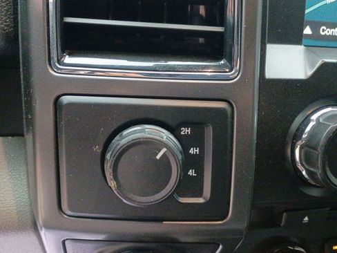 Used 2018 Ford F150 XLT w/ Equipment Group 302A Luxury image 30