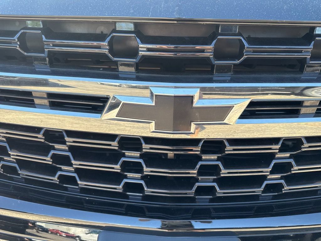 Used 2021 Chevrolet Tahoe Z71 AWD/4WD image 13
