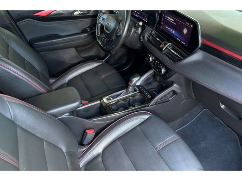 Used 2024 Chevrolet TrailBlazer RS w/ Convenience Package AWD/4WD image 17