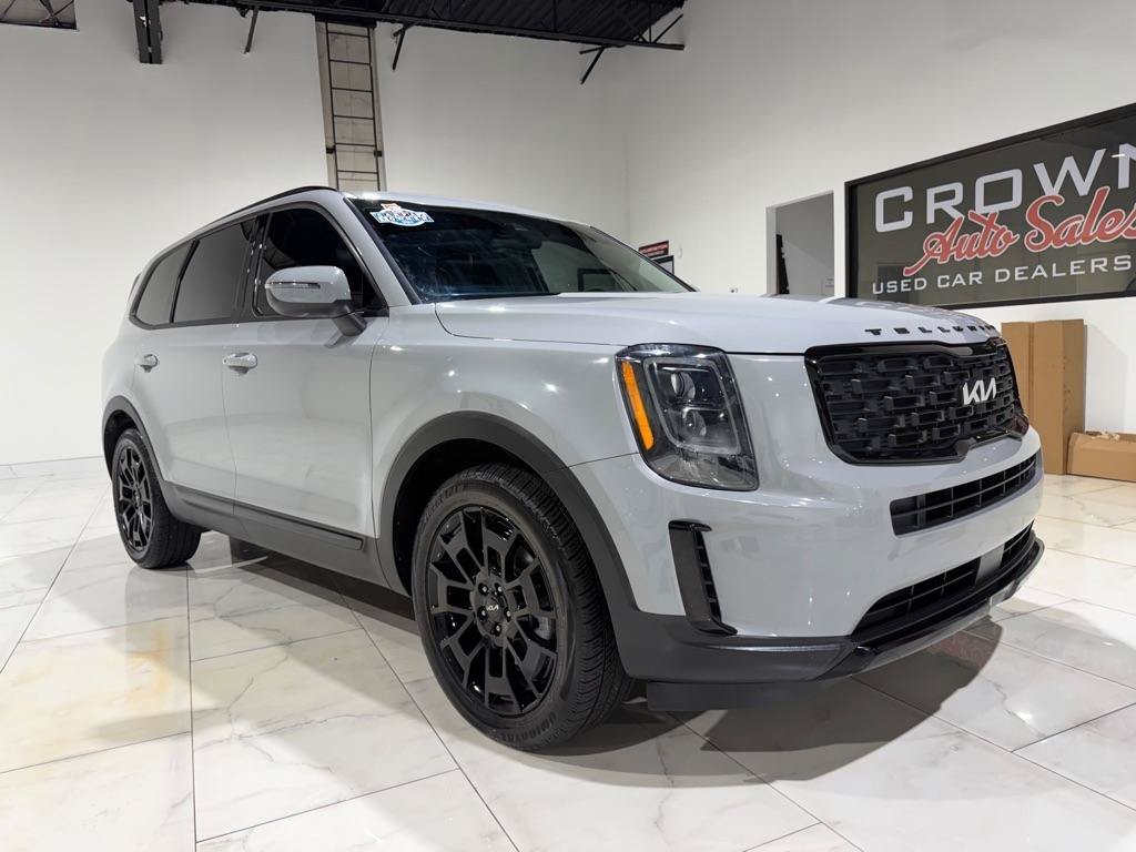 Used 2022 Kia Telluride EX w/ EX Premium Package AWD/4WD image 3