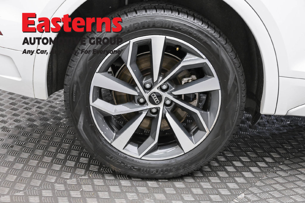 Used 2024 Audi Q5 2.0T Premium Plus AWD/4WD image 32