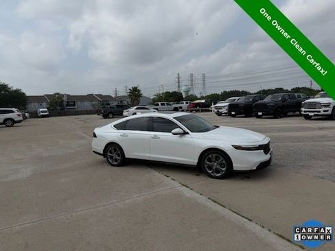 Used 2023 Honda Accord EX image 2