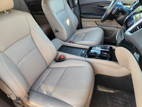 Used 2018 Honda Pilot Elite image 16