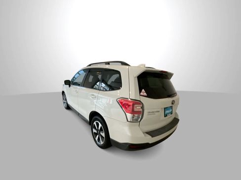 Used 2018 Subaru Forester 2.5i Premium AWD/4WD image 6